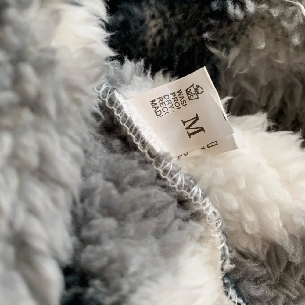 Warm & Cozy Fuzzy Plaid Oversized Sweater Pull Over - Picture 3 of 9